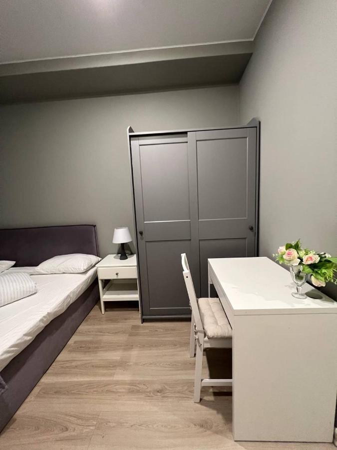 Мини-гостиница Ардзинба 129 Гагра Экстерьер фото